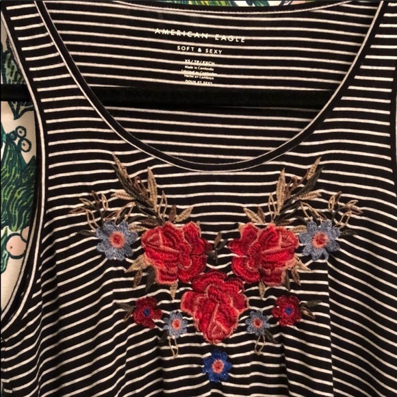 American Eagle Striped Floral Tank Top - Picture 3 of 5